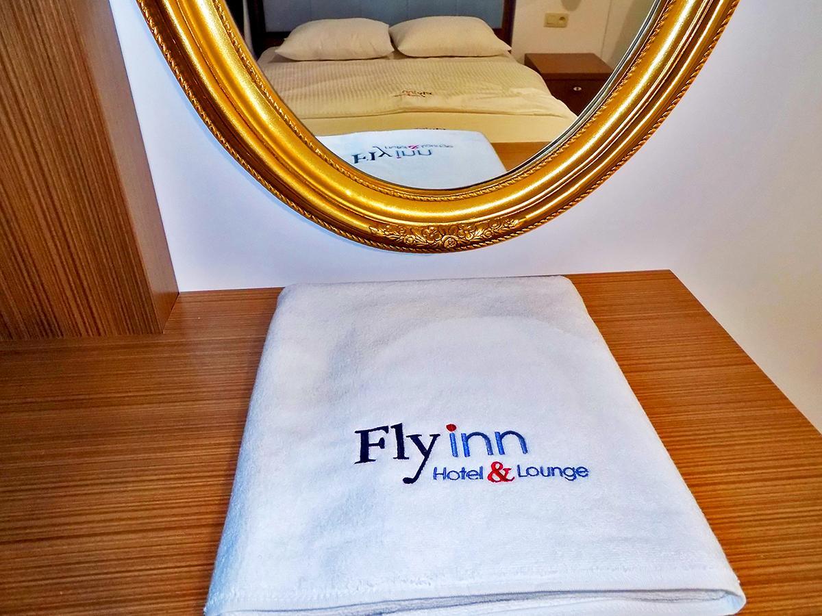Couette-café Fly Lounge 3*